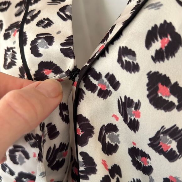 Bailey 44 ‘Marguerite’ long sleeve leopard print wrap top - Picture 7 of 12